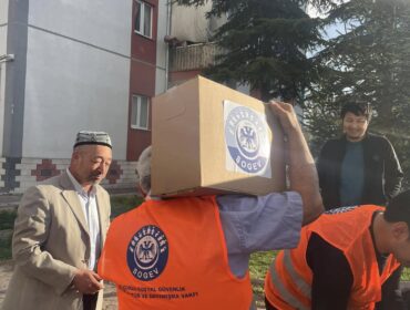 Selçuklu Vakfı Doğu Türkistanlı Aile Ziyareti – SOGEV